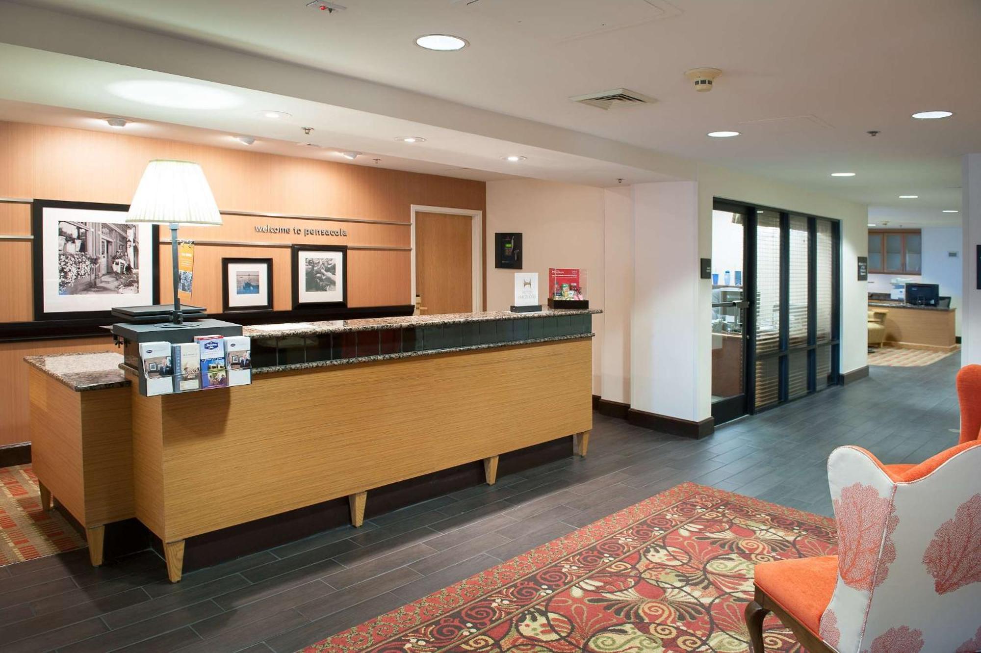 Hampton Inn Pensacola-Airport Екстер'єр фото
